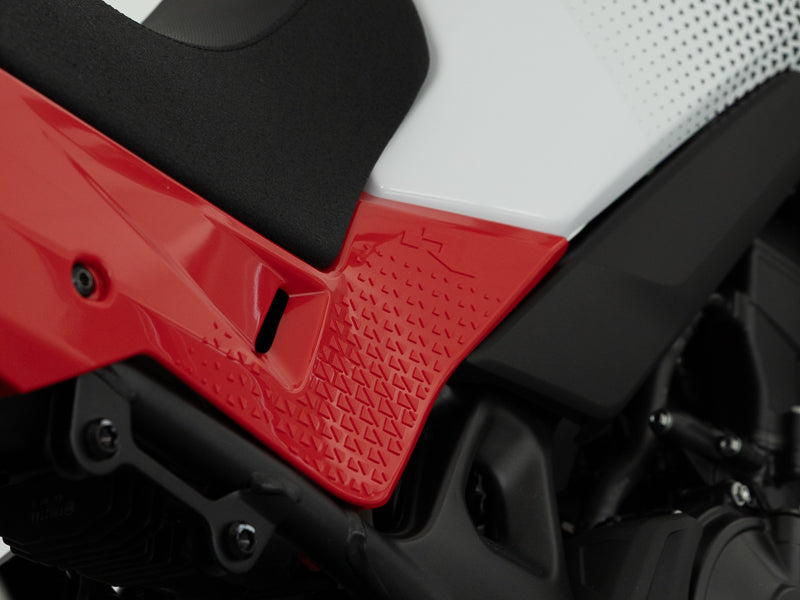 R-Tech Plastic Kit With Seat Red/Black/White for Transalp 750 75-K0006.RDBKWE