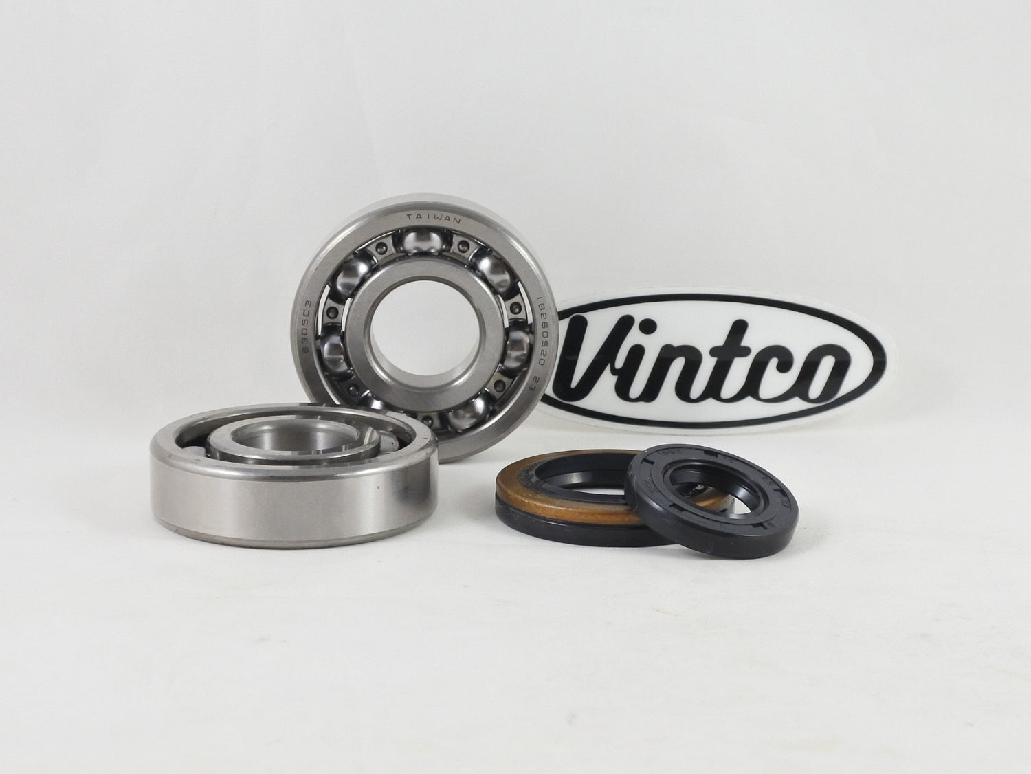 Vintco Main Bearing And Seal Kit 89-93 Suzuki RM 250 KMB041
