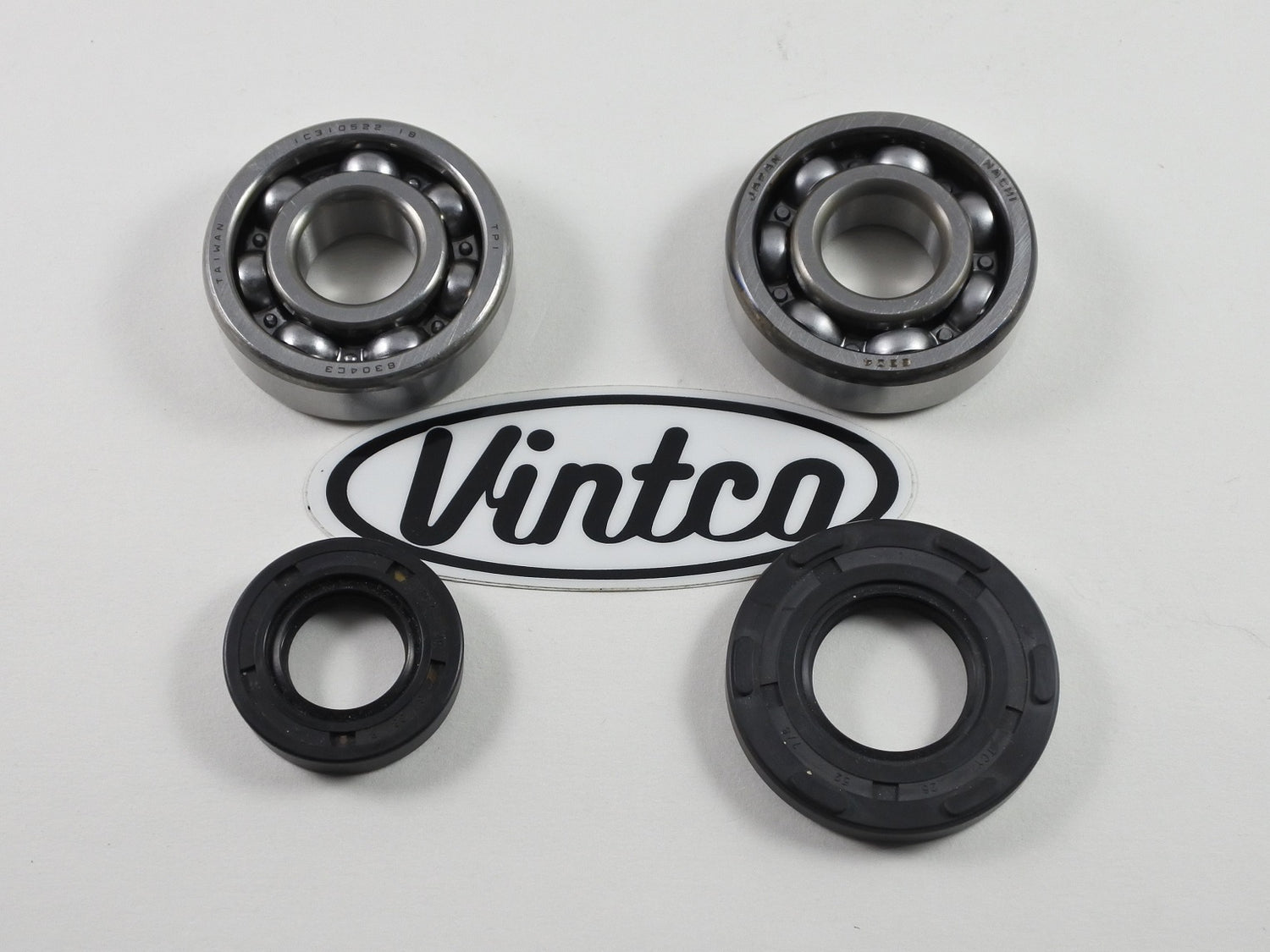 Vintco Main Bearing And Seal Kit 72-77 Suzuki RV 90 KMB049