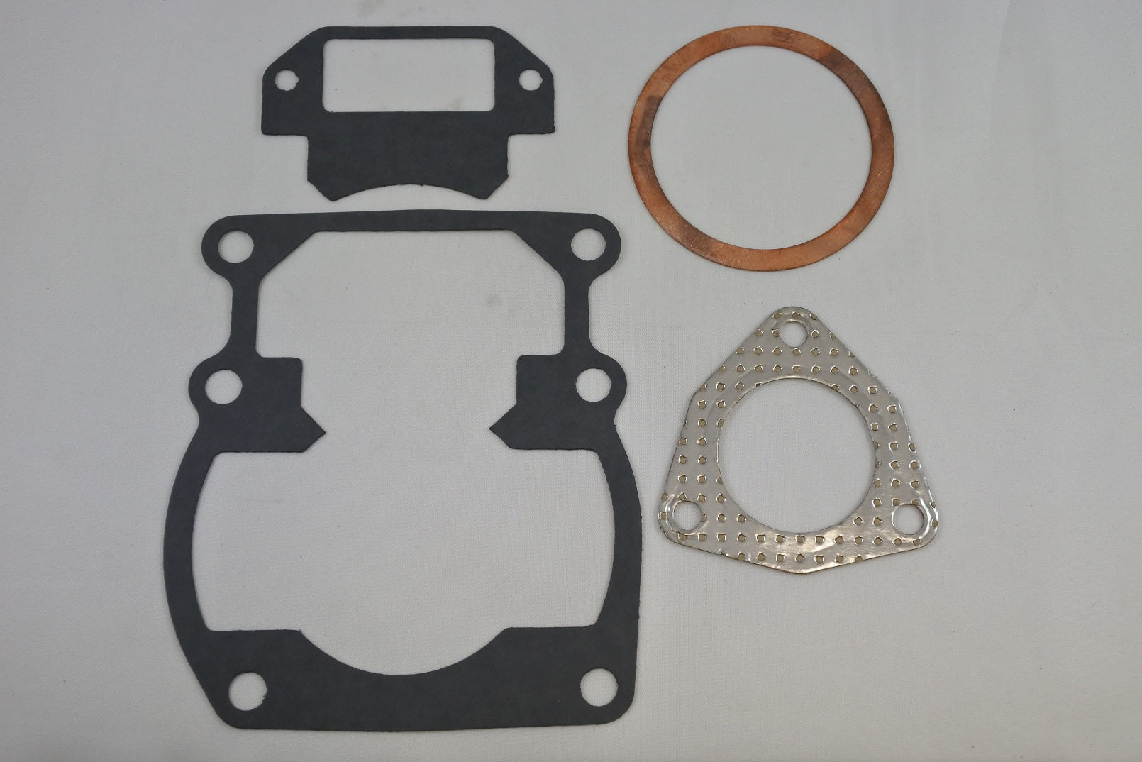 Vintco Top End Gasket Kit 76-78 Suzuki RM 125 Bore 54mm-56mm KTE019
