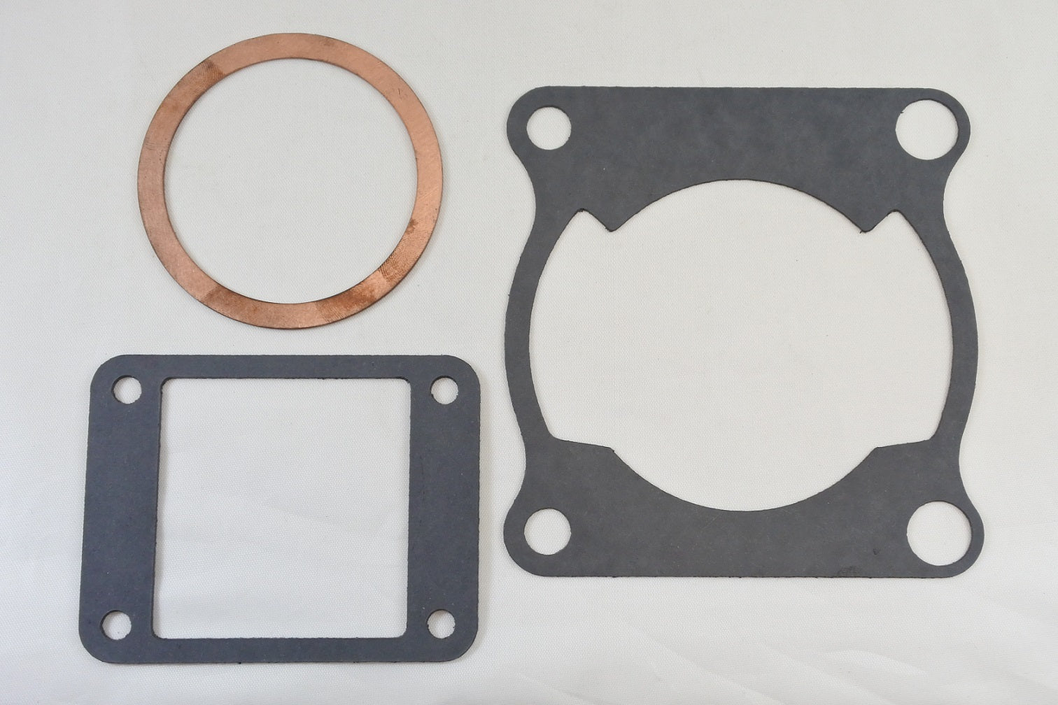 Vintco Top End Gasket Kit 79-79 Yamaha YZ 125 Bores 56mm-58.5mm KTE034