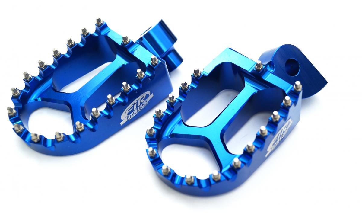 FIR Foot Pegs Blue Fantic/yamaha, Fir Asf-04, Cnc Alloy, 17d-27411-00-00, 17d-27421-00-00