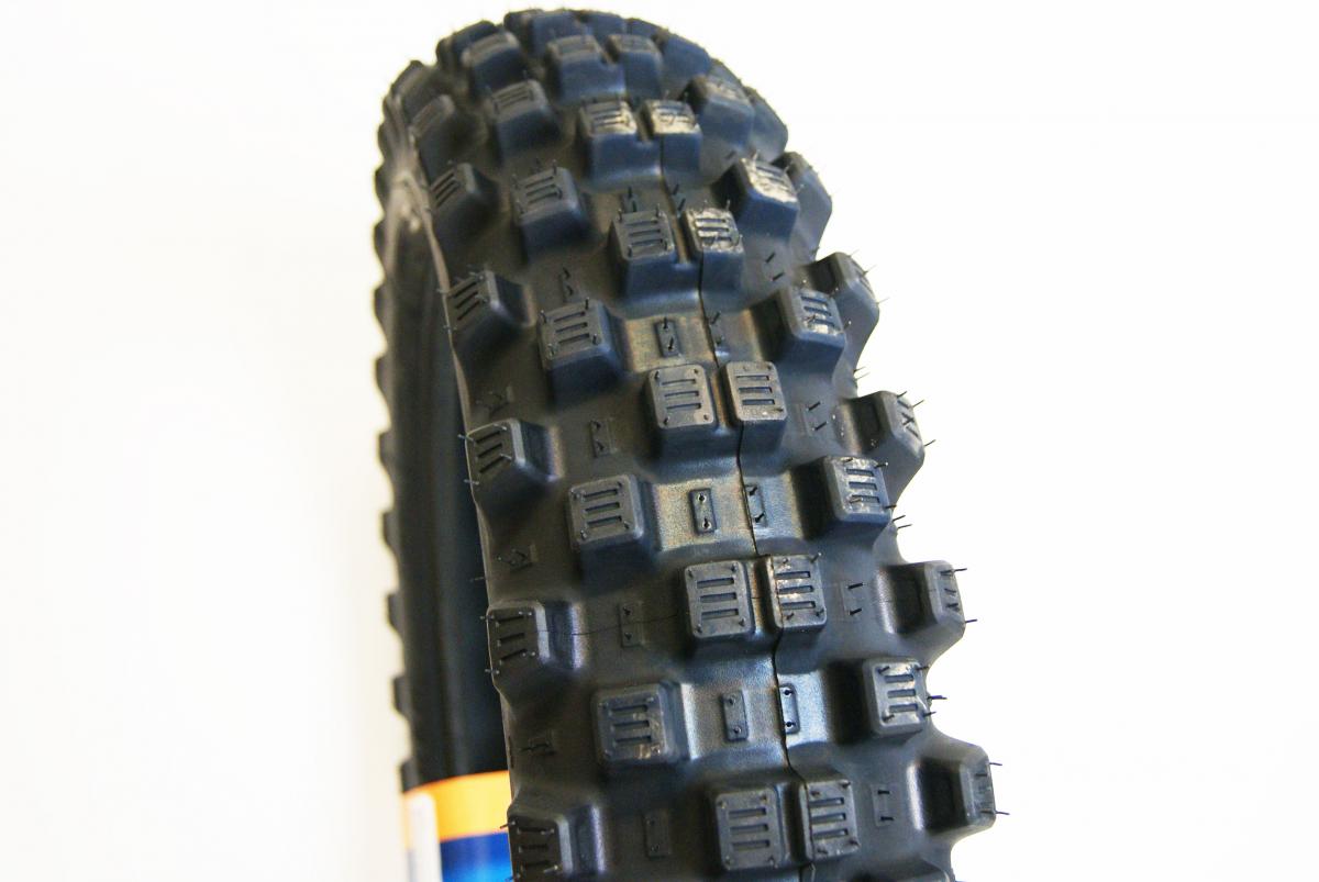 Michelin 18-120/90 Tracker Michelin Tyre, 885099, Road Legal, Not Fim, AC10 Replacement