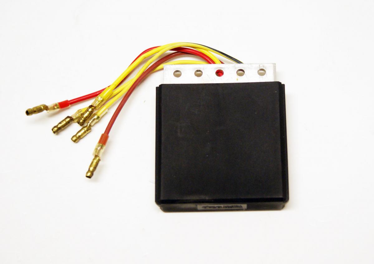 DZE Electrics Regulator Voltage 12v / 35a Dze Reg 2300, Dze 02300-04