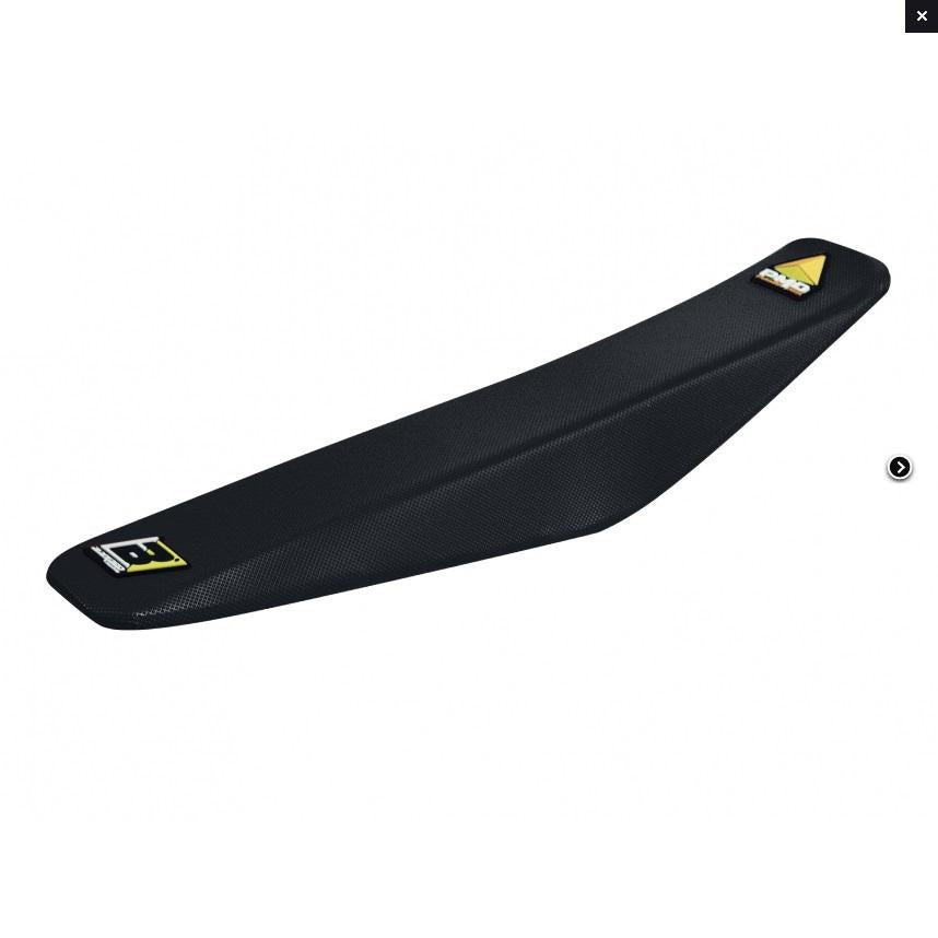 Blackbird Graphics 2020-25 Beta 2/4st Pyramid Blk, Seat Cover Blackbird 1b08g