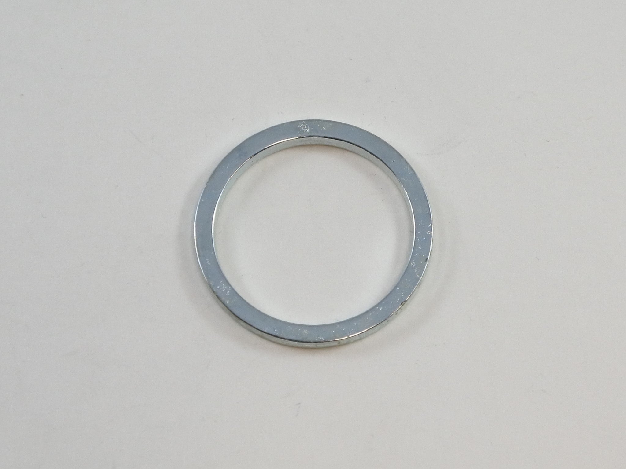 Vintco Thrust Washer 26.15 x 32 x 2.5mm WAT020